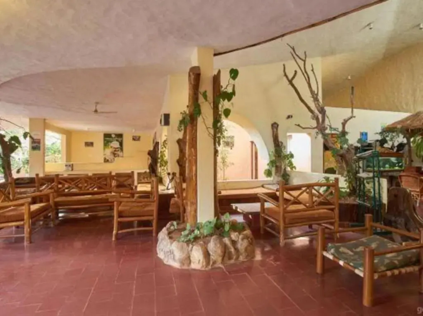 Country Club Wildlife Resort