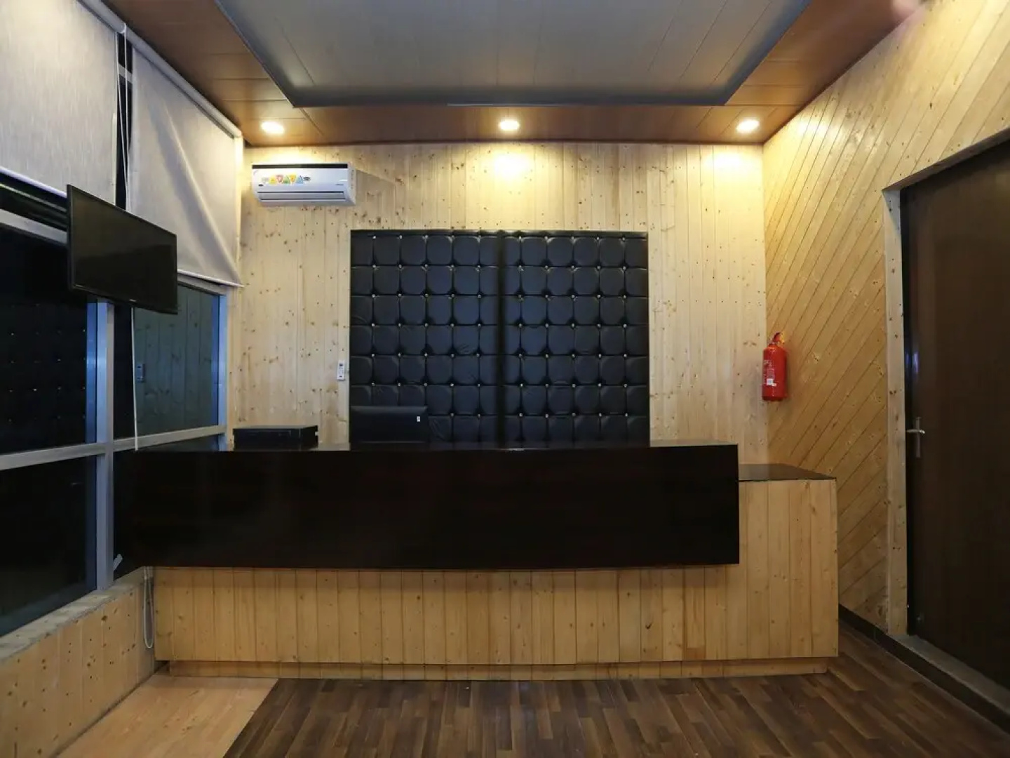 Capital O 24794 Aaryavan Resorts