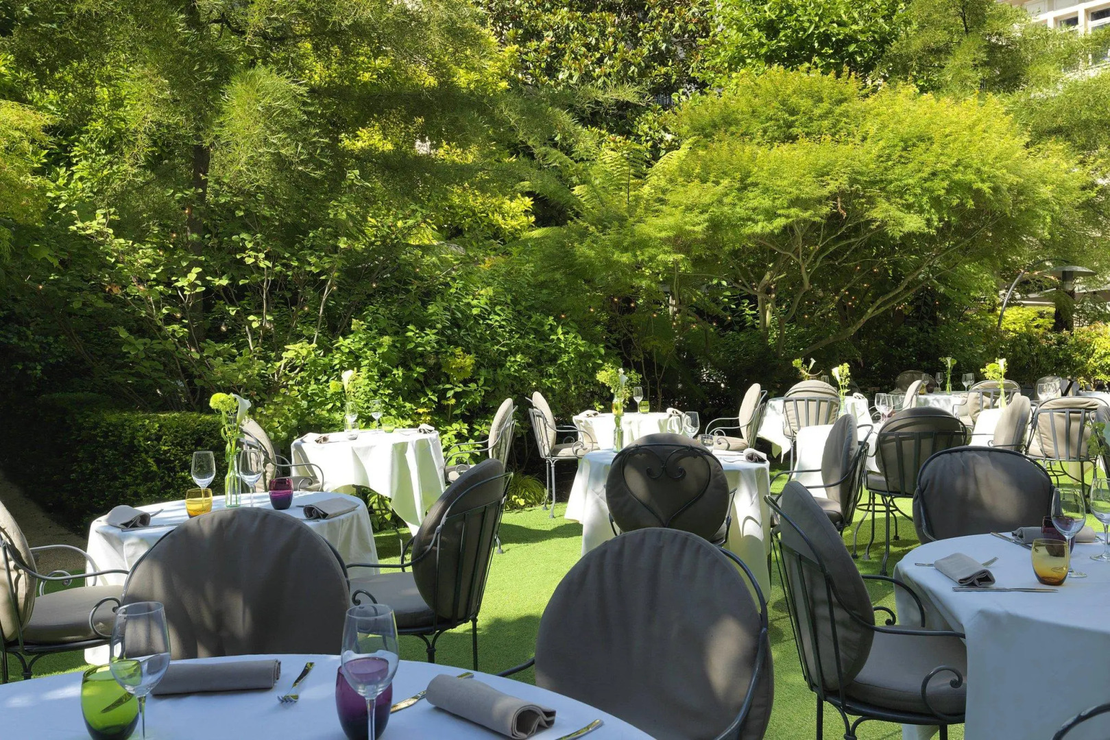 Renaissance Paris Nobel Tour Eiffel Hotel