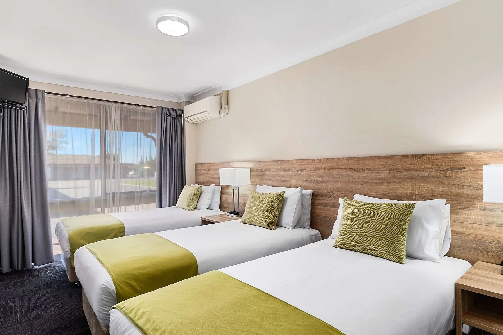 Quality Inn Carriage House Wagga Wagga