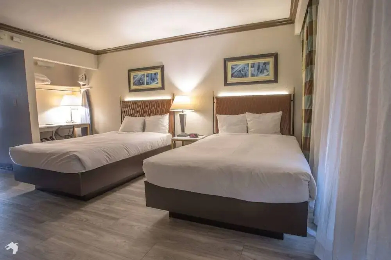 Radisson Suites Covina