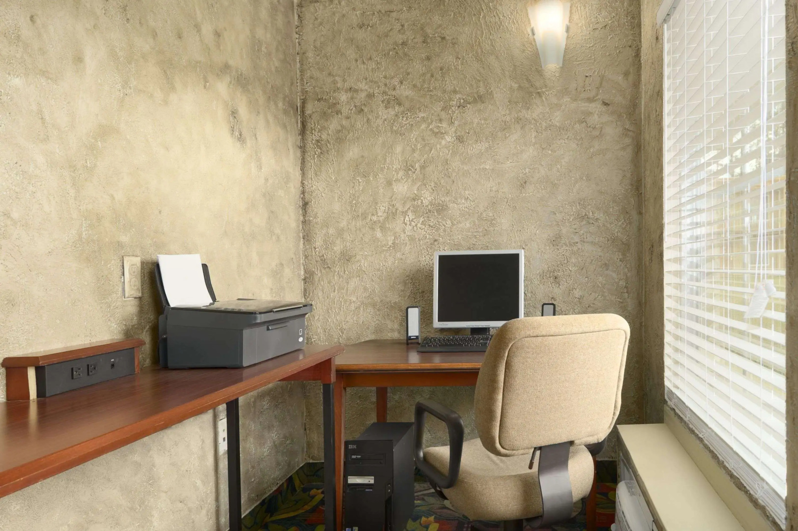 Days Inn by Wyndham Brunswick/St. Simons Area