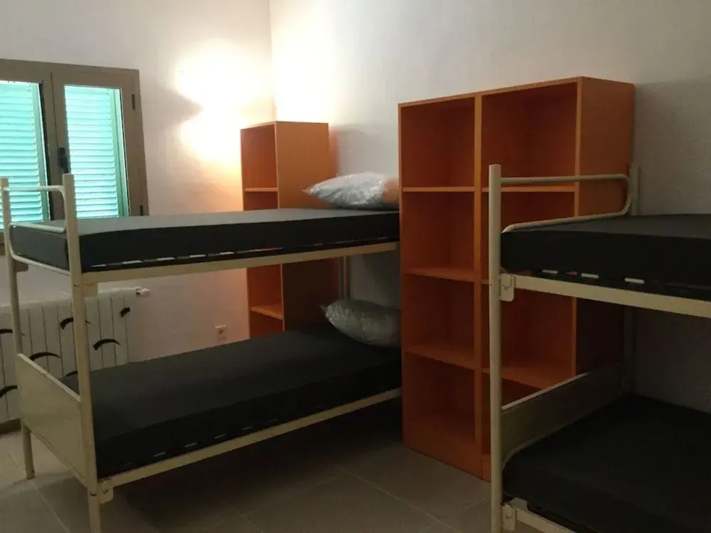 Hostel Alberg Binicanella