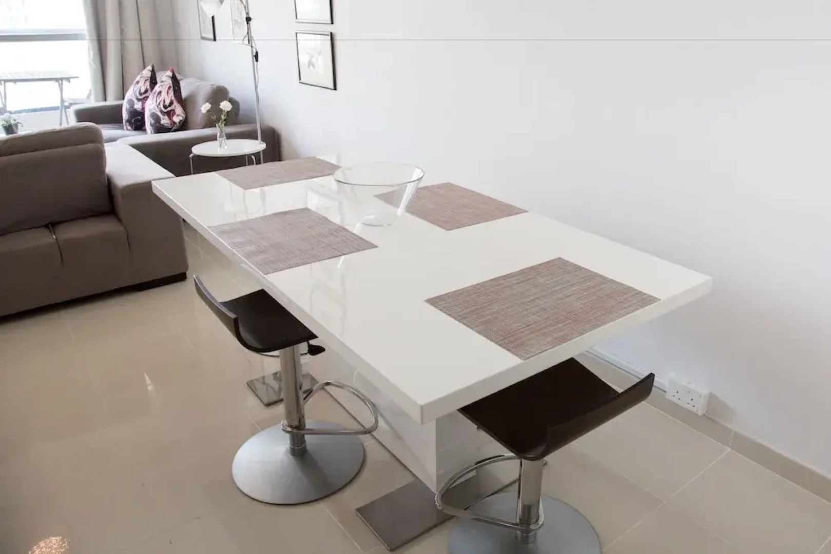 HiGuests - Bay central