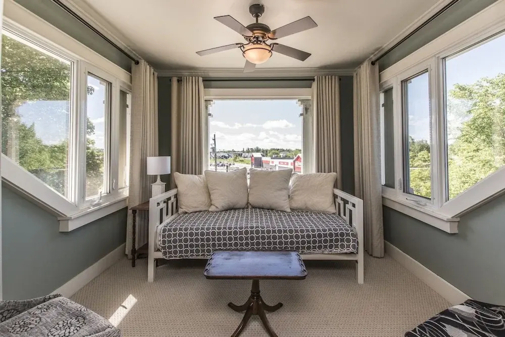 Hôtel du Vieux Port by Bower Boutique Hotels