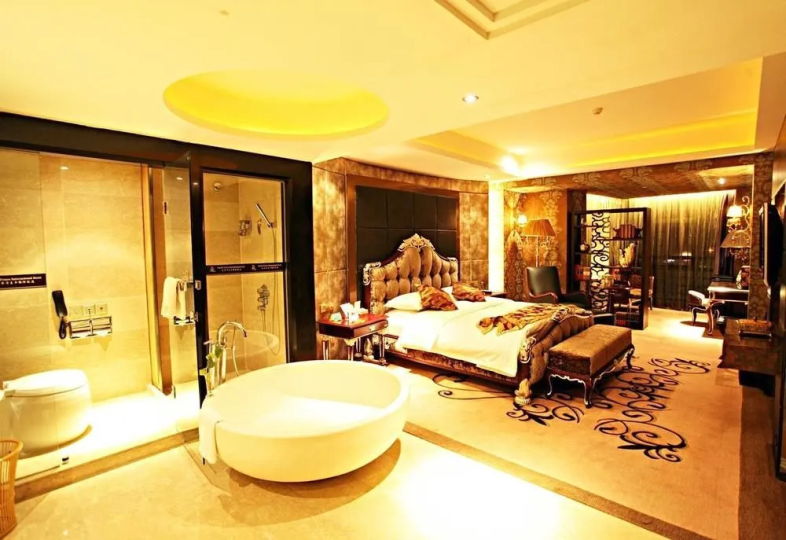 Pacific Prince International Hotel