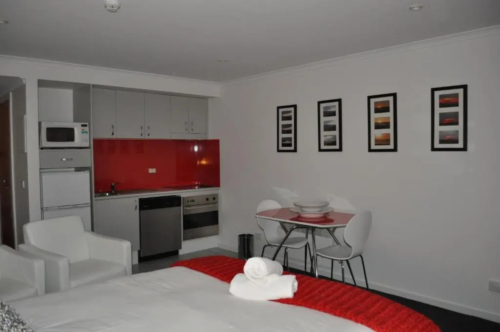 White Crystal Apartments Mt Hotham