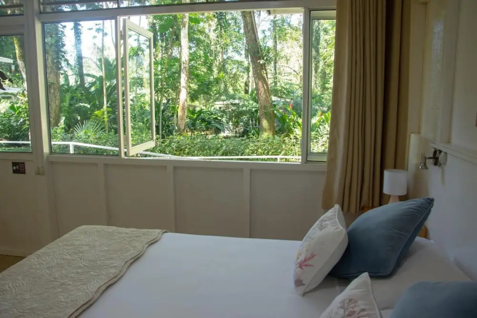 Jaguar Inn Bungalows