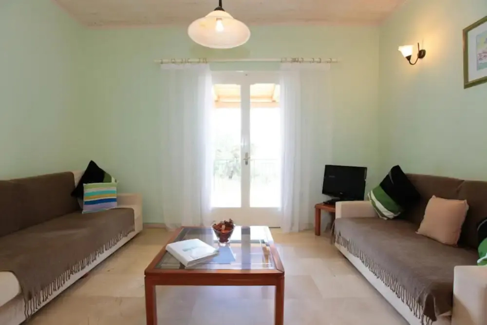 Persephone Large Private Pool Walk to Beach Sea Views A C Wifi Car Not Required - 196