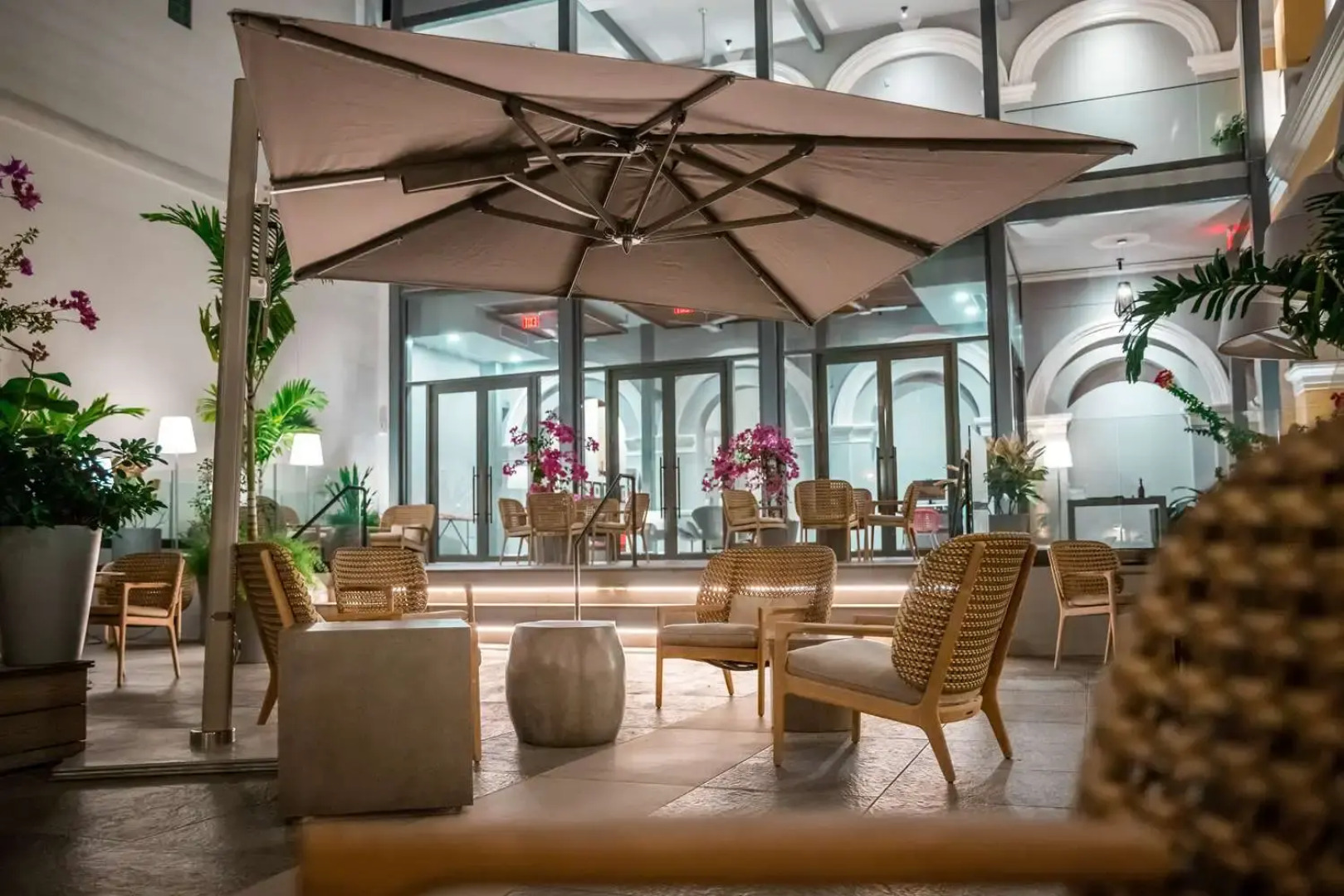 Palacio Provincial San Juan, Curio Collection by Hilton