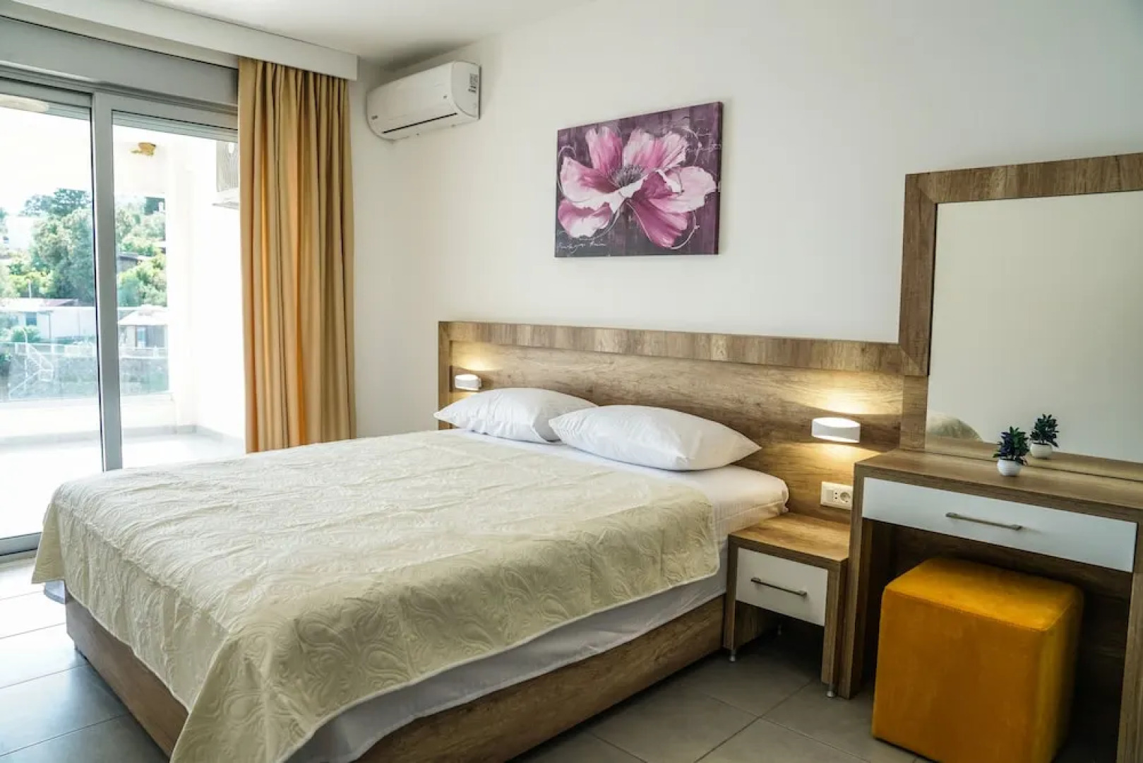 Hotel & Beach Club Mediterraneo Liman