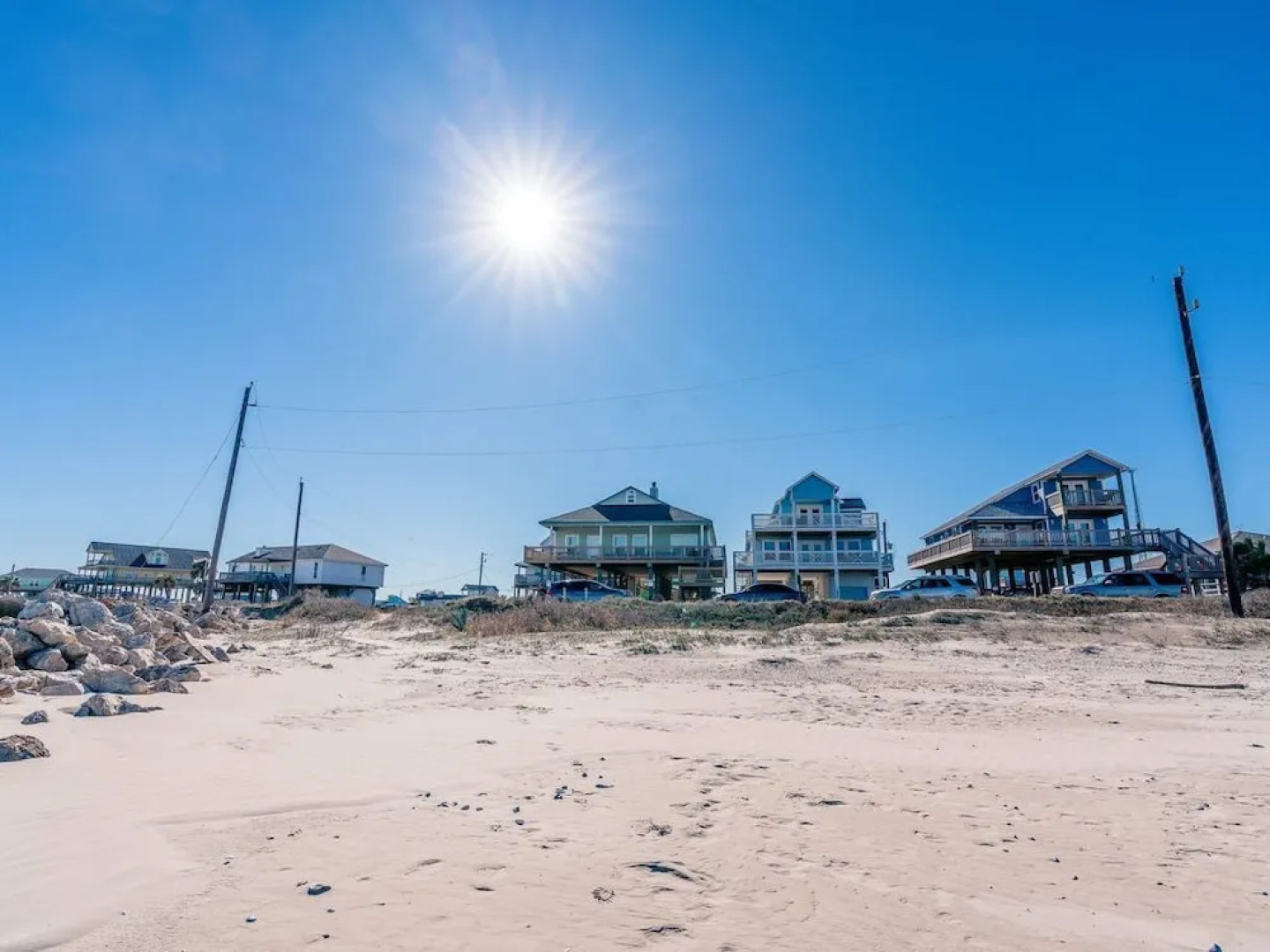 3D Beach 4 Bedrooms 3 Bathrooms Home