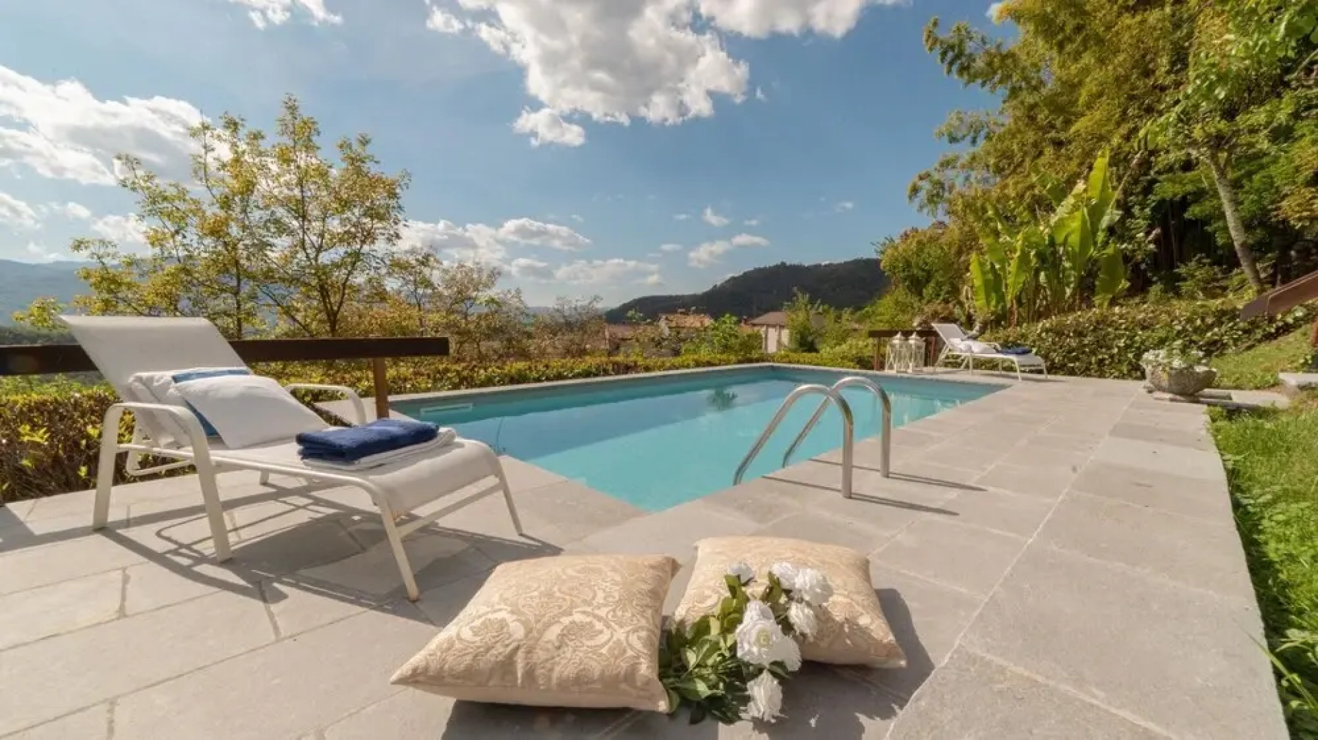 Lu-d734-anto9at - Villa Raffaelli 10