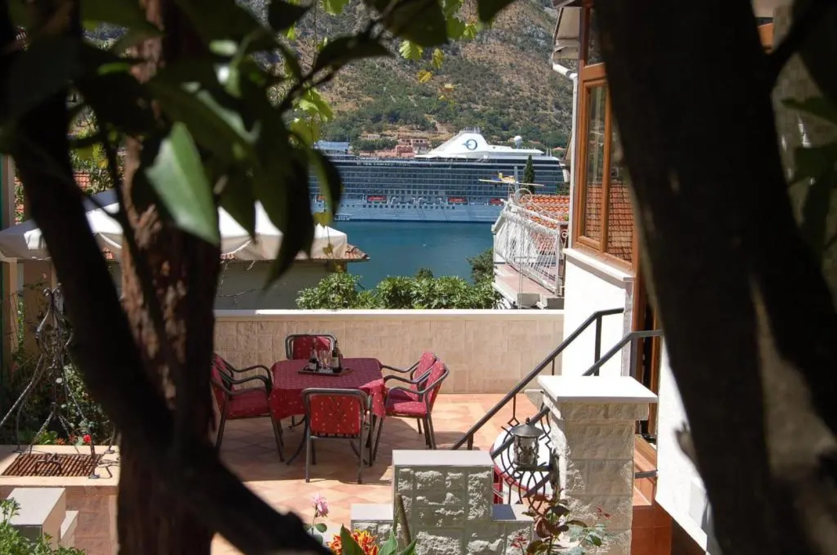 Apartments Peranovic