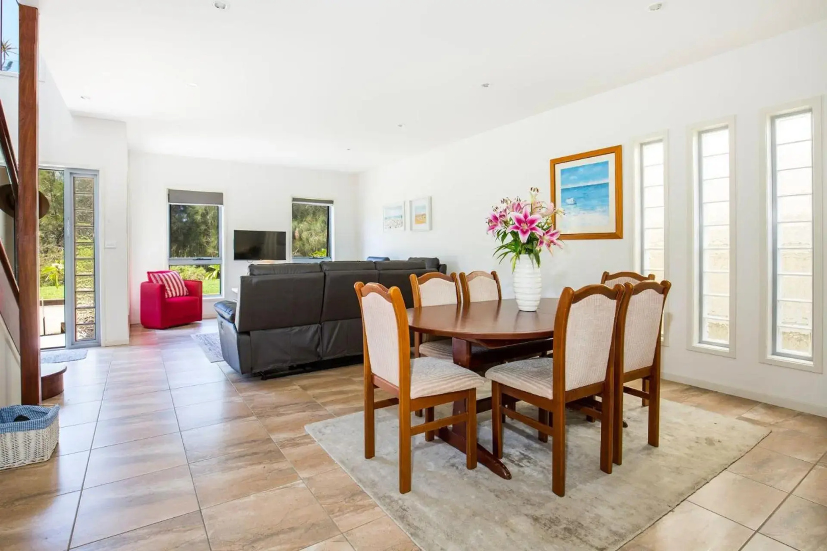 Thalassa I Pet Friendly I 2 Mins Walk to Beach