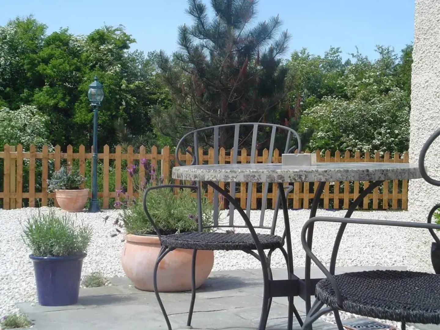 Aaron Glen Guest Apartments