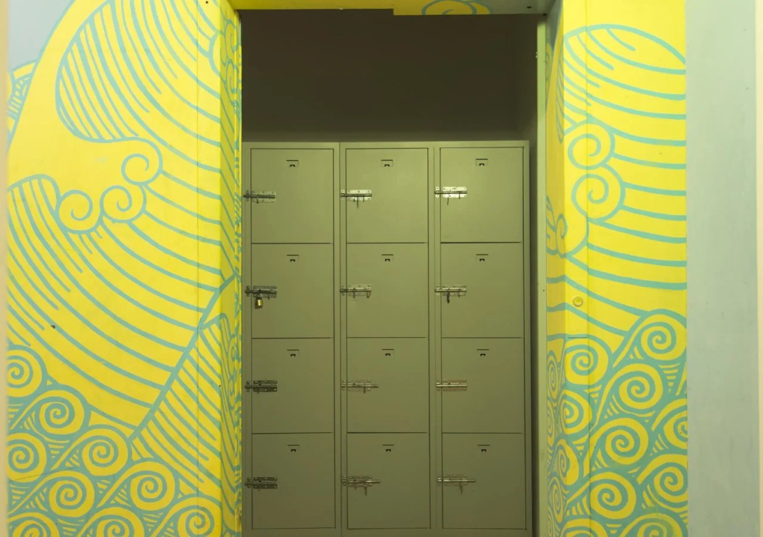 Jorplace Beach Hostel