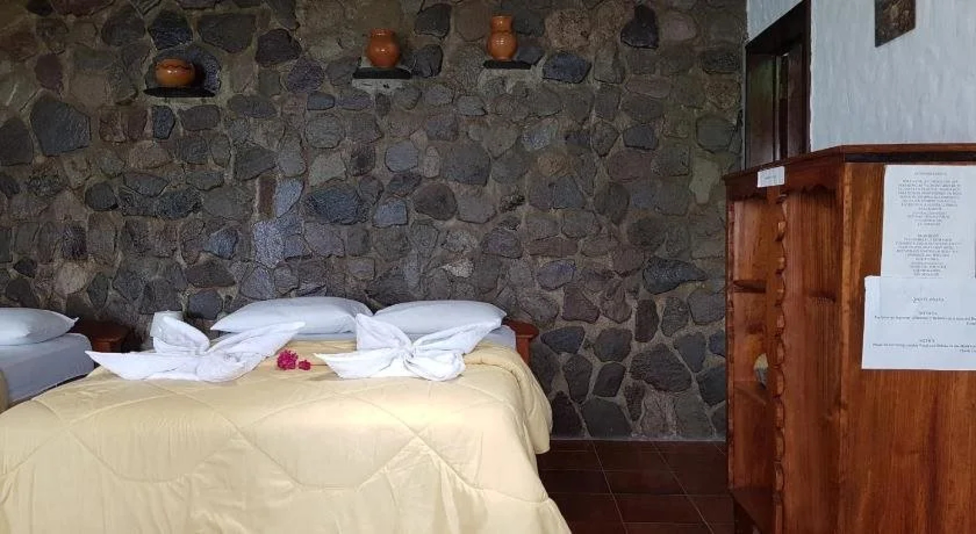 Hotel & Restaurant Jinava Bay