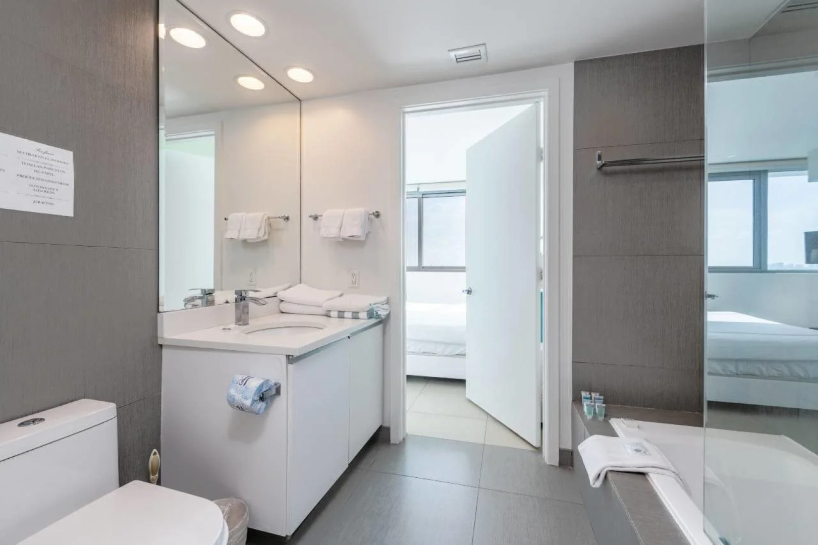 Churchill Suites Miami Brickell