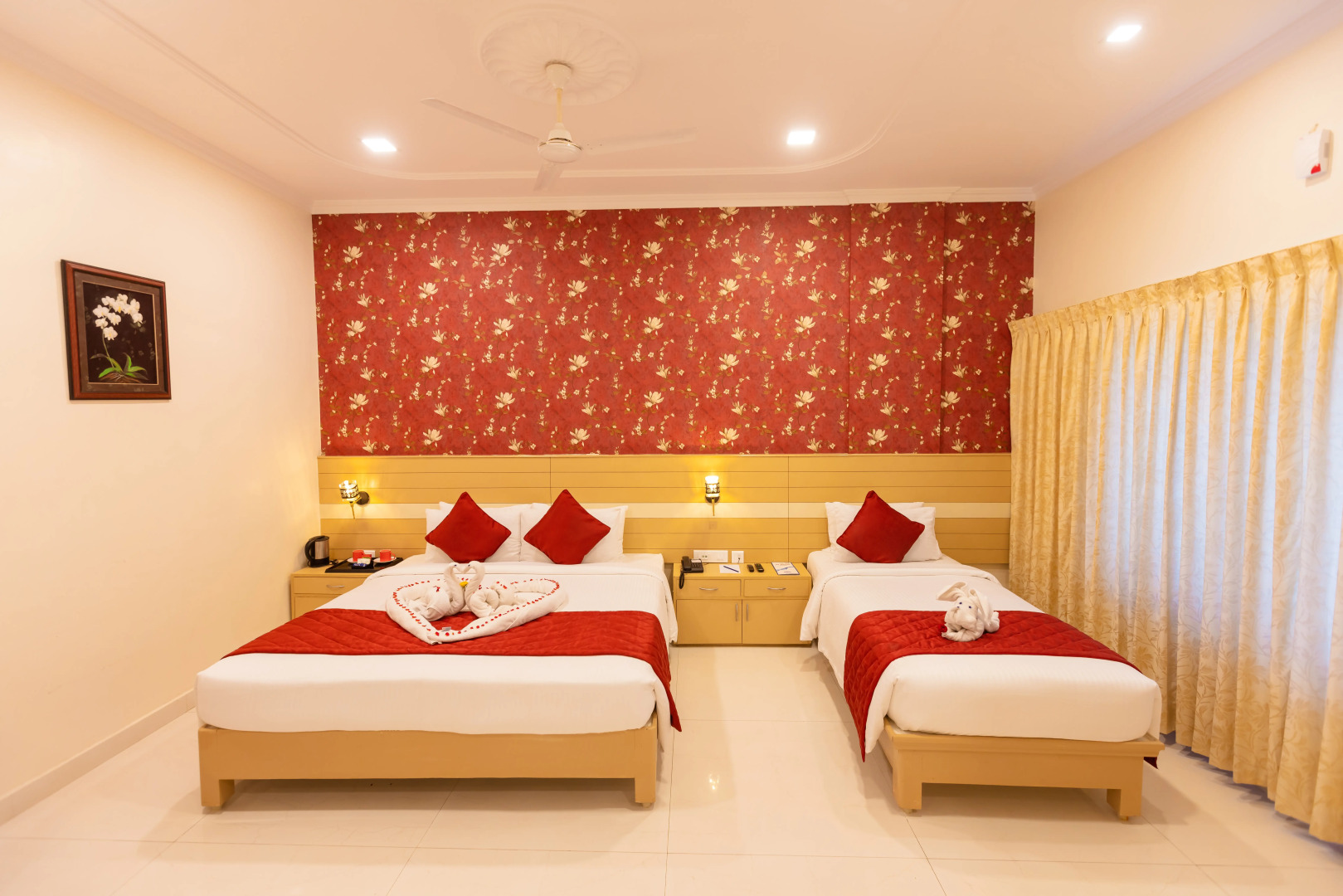 Hotel DSF GRand PLazas