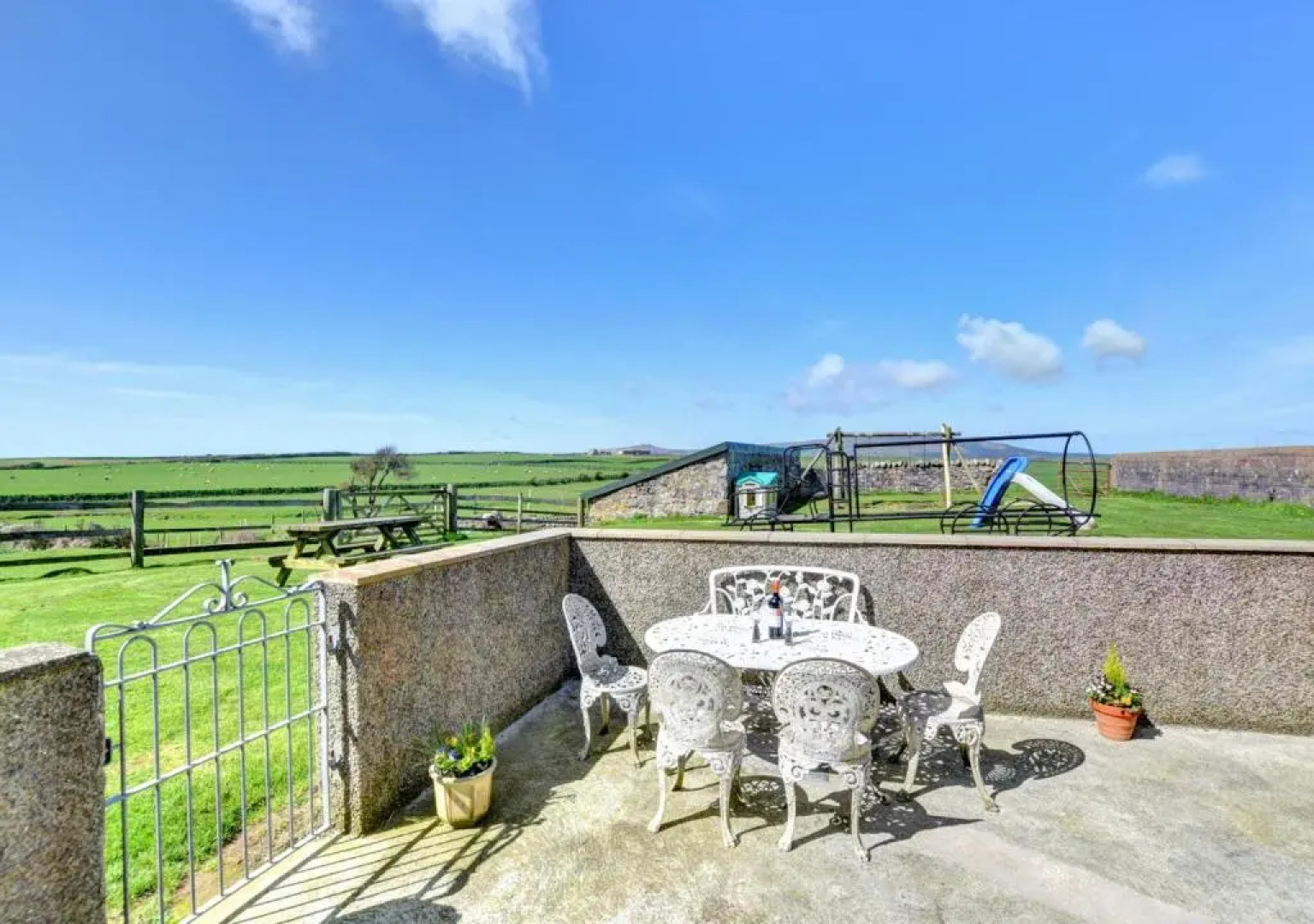 Holiday Home Stabal y Rhyd