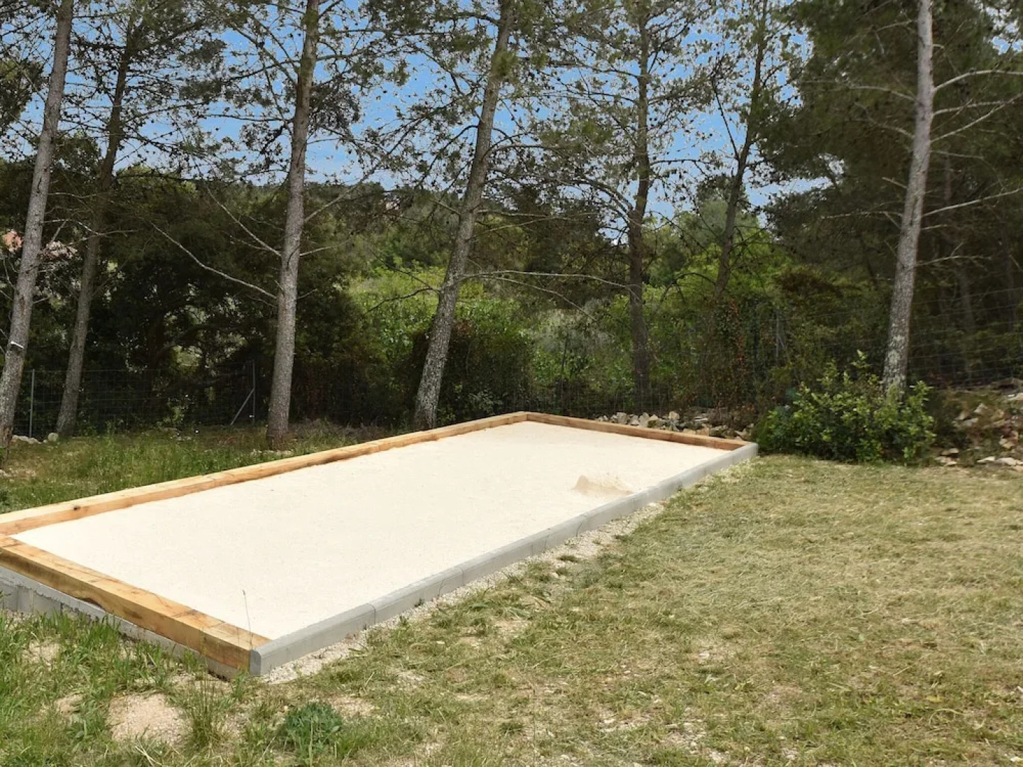 Villa on a High-end Residence in Nîmes With Heated Pool