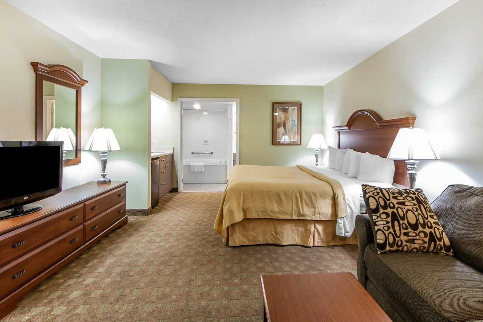 Quality Inn And Suites Dollywood