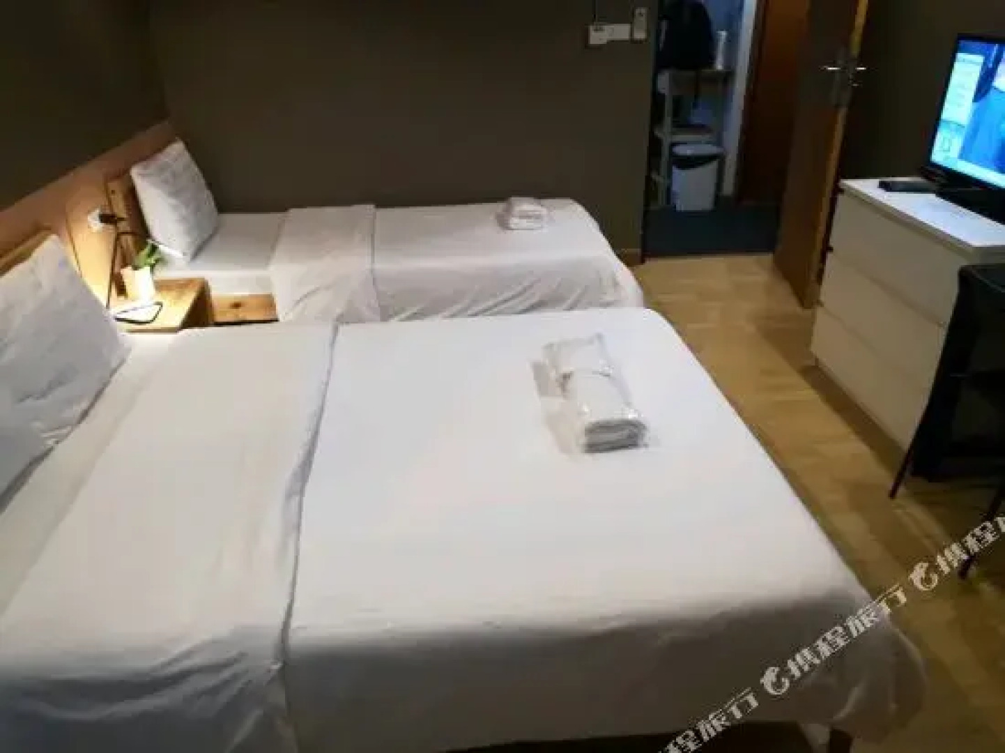 Room@Doze Apartments