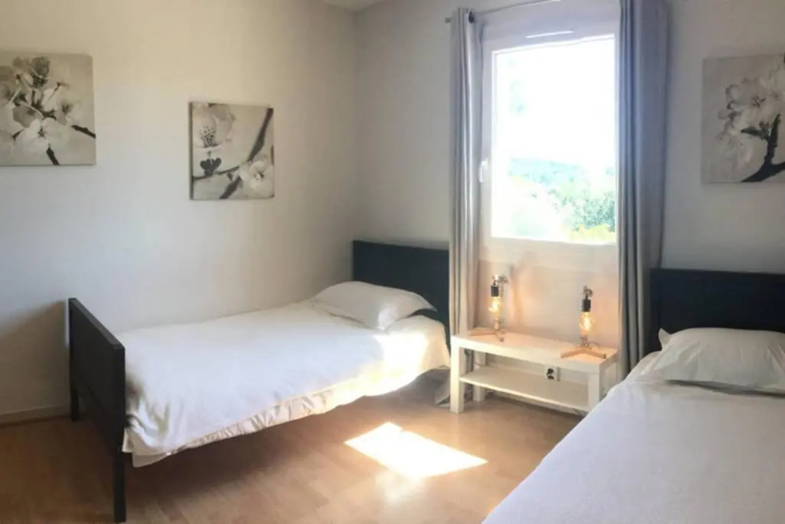 Agréable partie de maison avec piscine en plein cœur du Luberon (Vaucluse), pour 4/6 personnes. LS2-356 INFIERMA