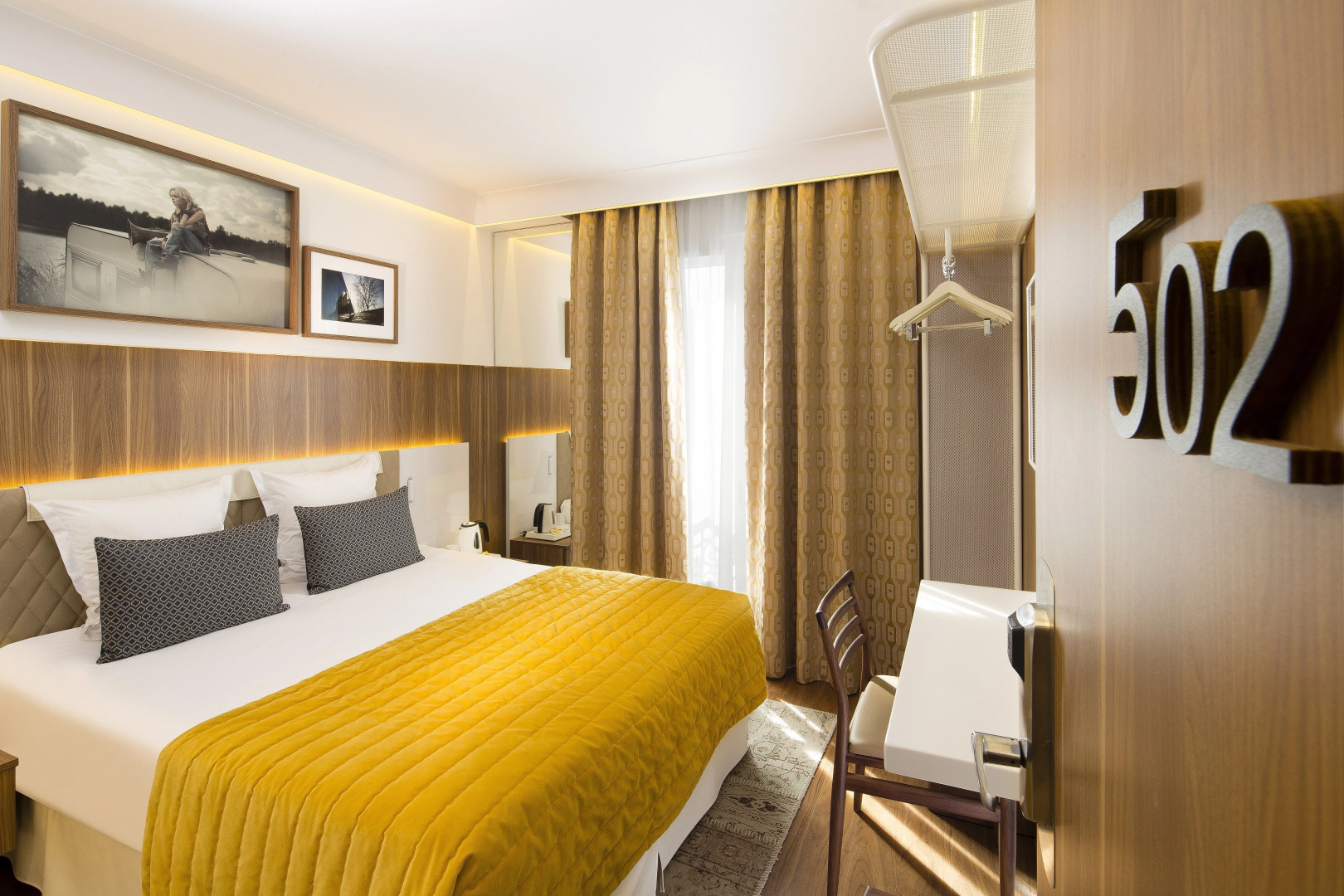 Отель Eiffel Turenne