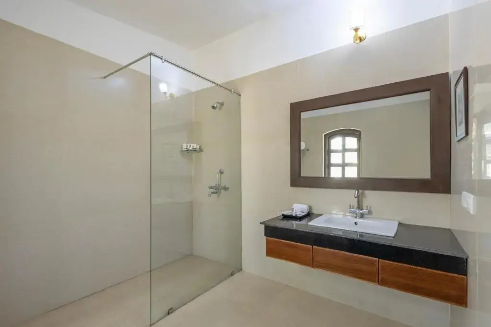 Sterling Vanvasa Lansdowne Forest Division