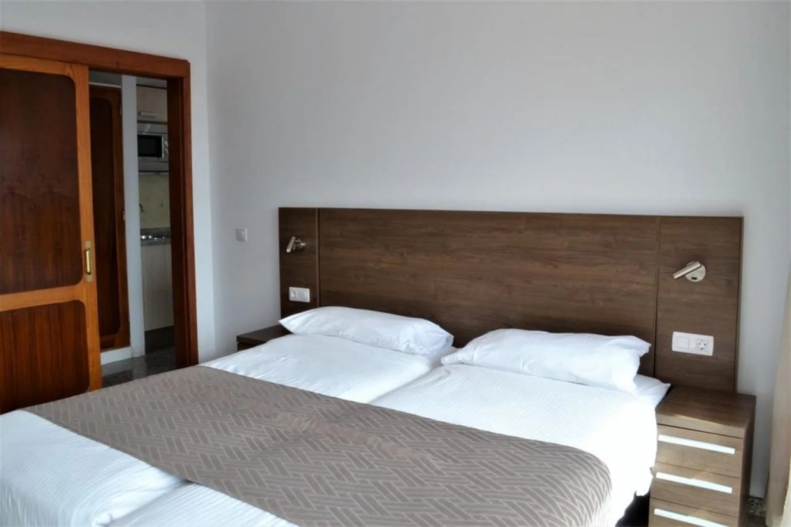 Apartamentos Montemayor