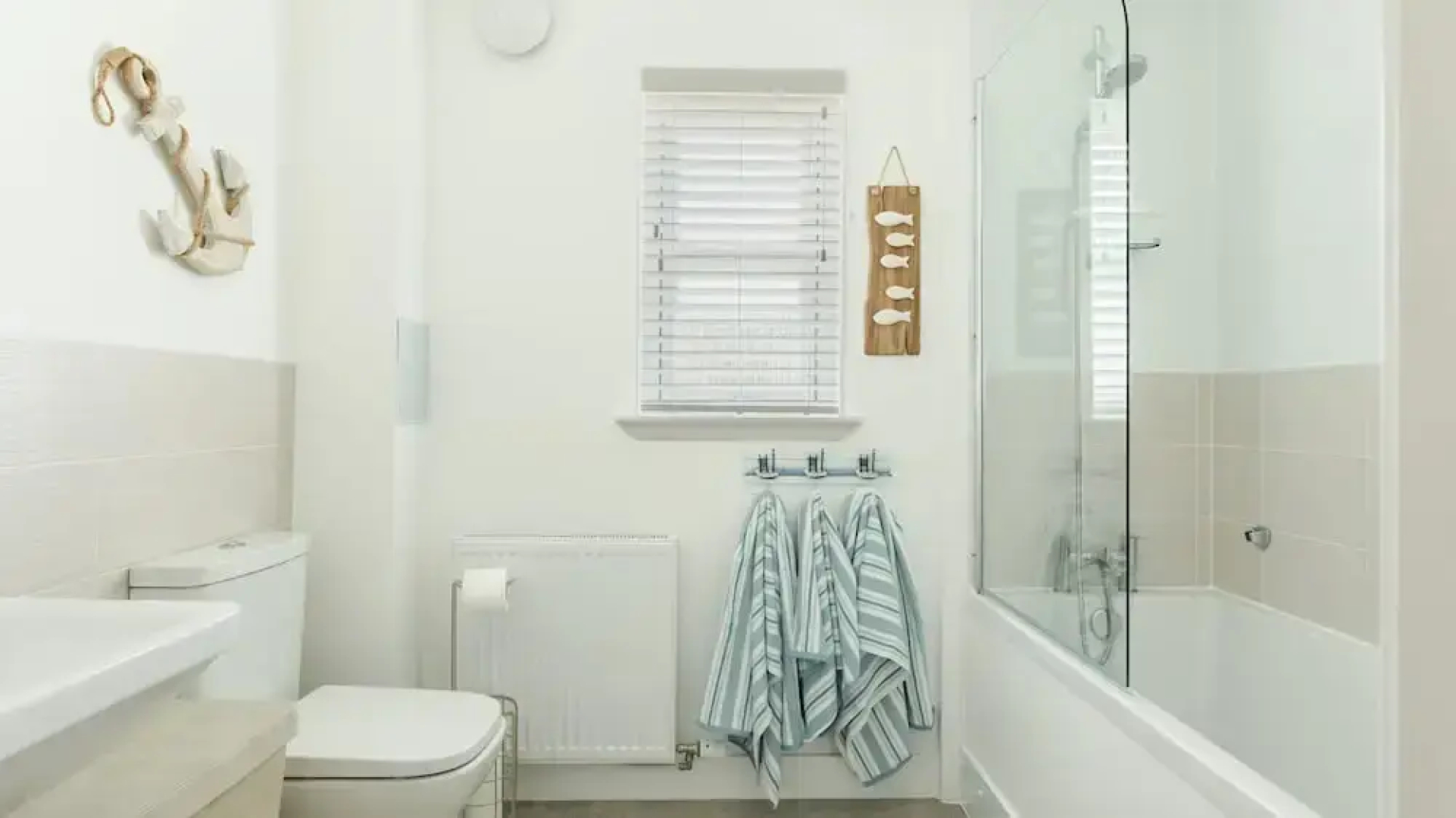 Wee Jules By The Sea