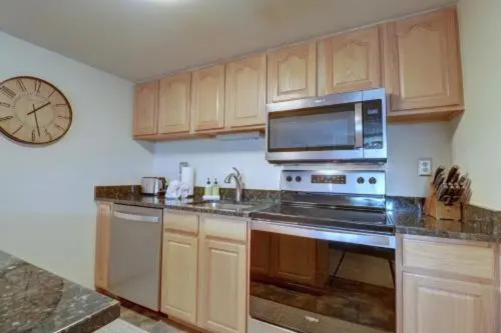 Sh403 Summit House Condo