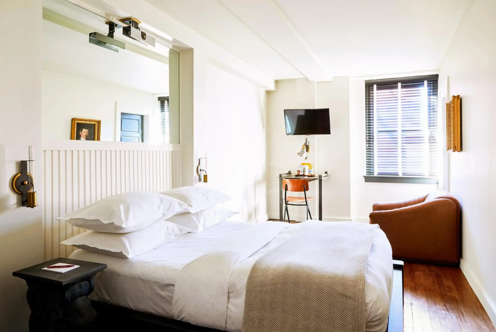 Neptune, an Ash Hotel