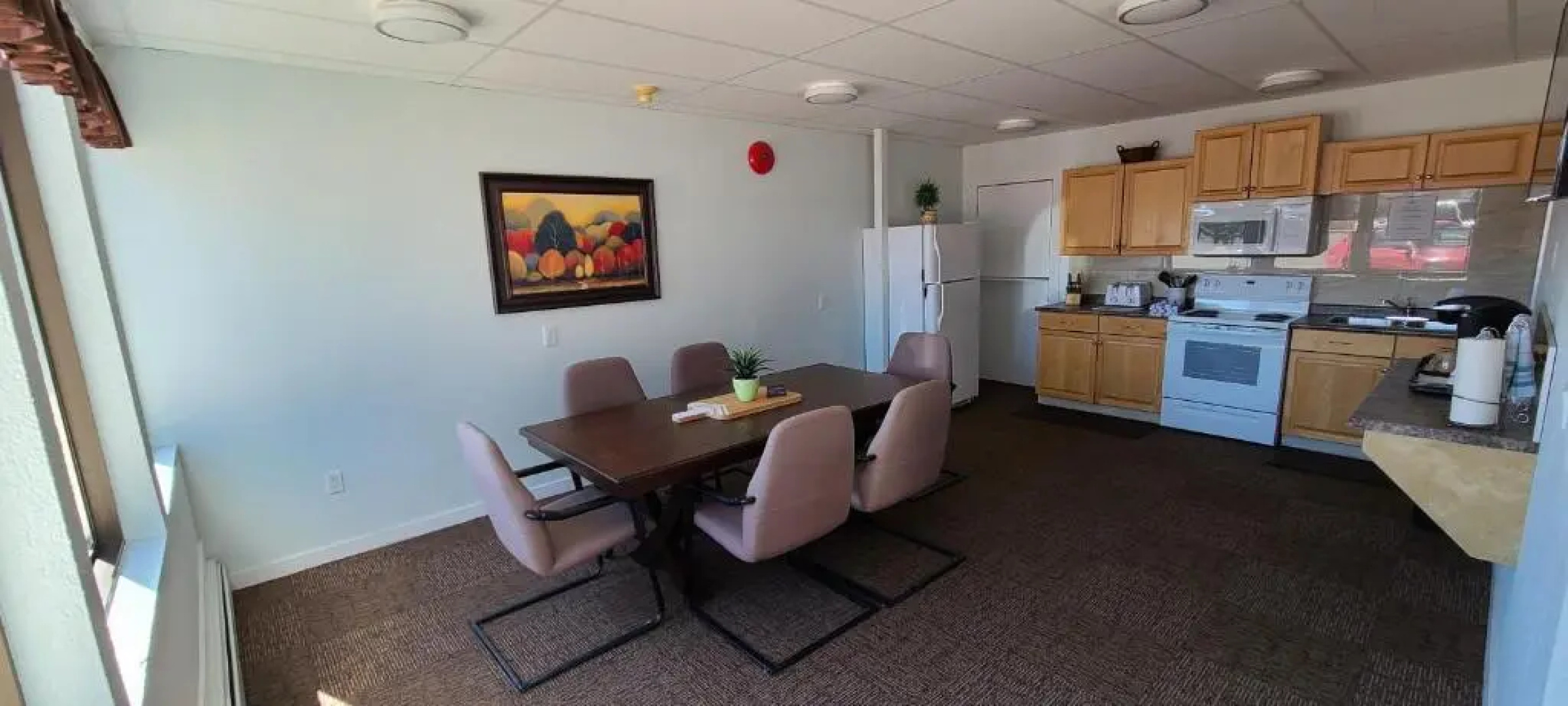 Onoway Inn And Suites