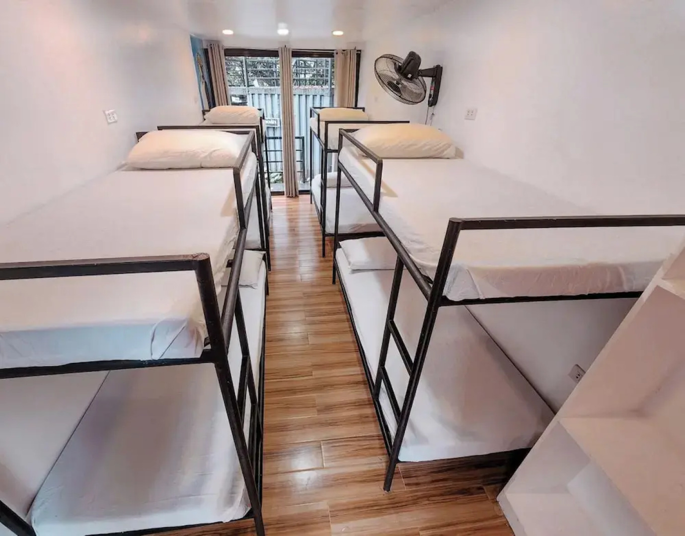 Kaliraya Surf Kamp by Eco Hotel Laguna