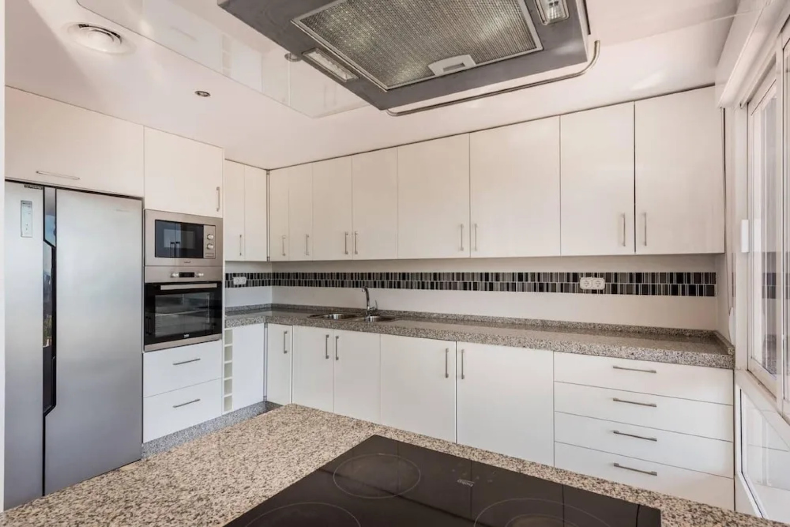 House with 3 Bedrooms in Ojén, with Wonderful Sea View, Pool Access, Furnished Terrace - 7 Km From the Beach