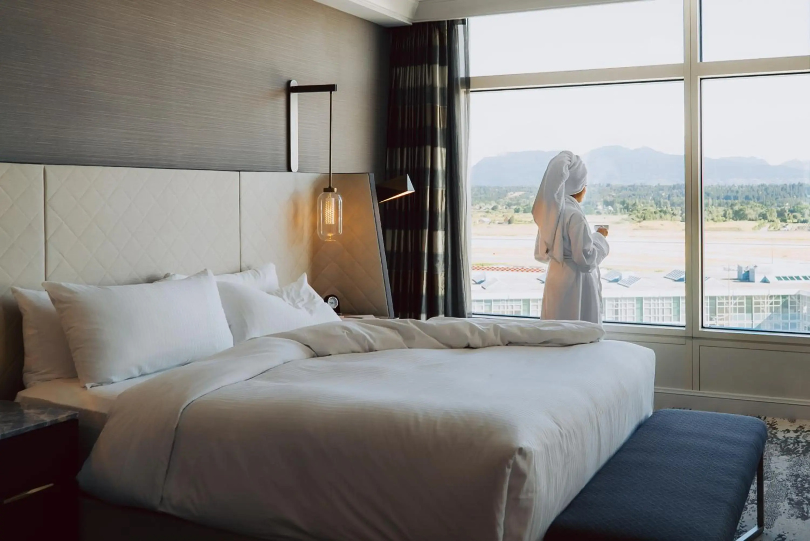 Fairmont Vancouver Airport In-Terminal Hotel