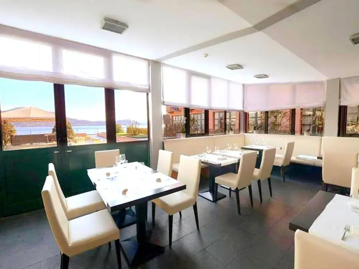 Brand new and Elegant Residence on Lake Maggiore