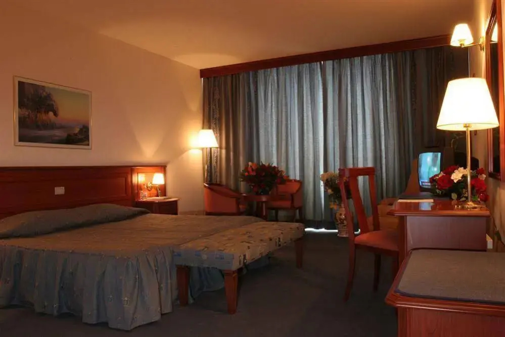 Maxi Park Hotel & Spa