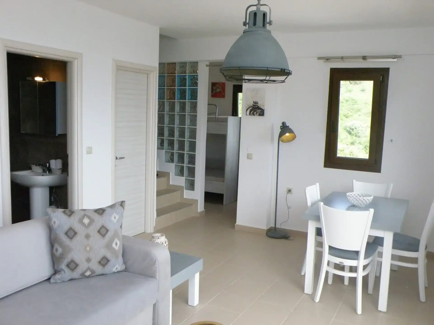 Koumaros Aparthotel