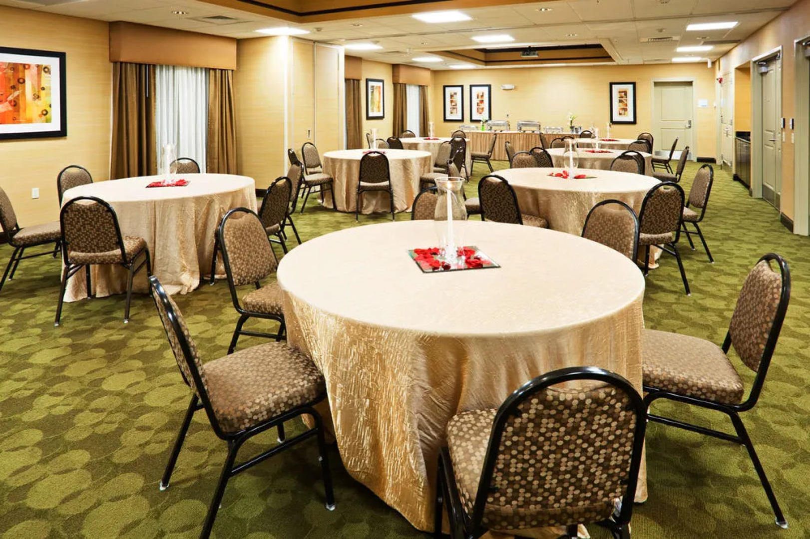 Holiday Inn Express Hotel & Suites Mount Juliet - Nashville Area