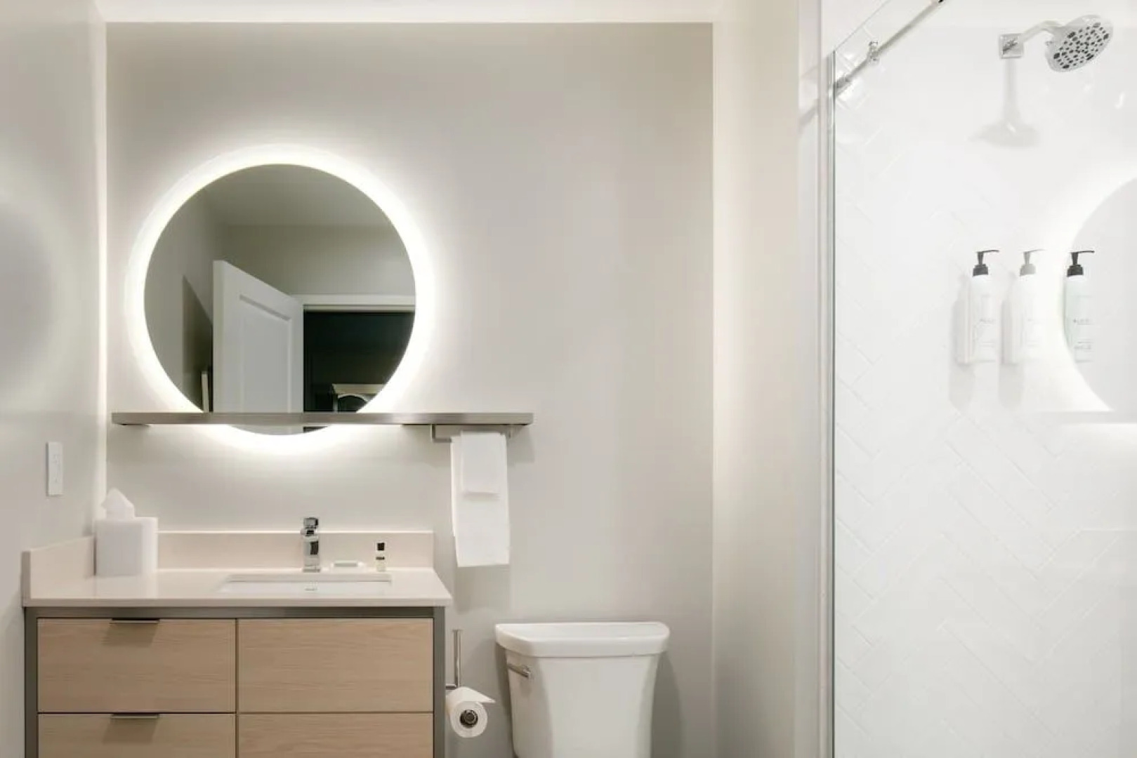 Towneplace Suites By Marriott Oconomowoc