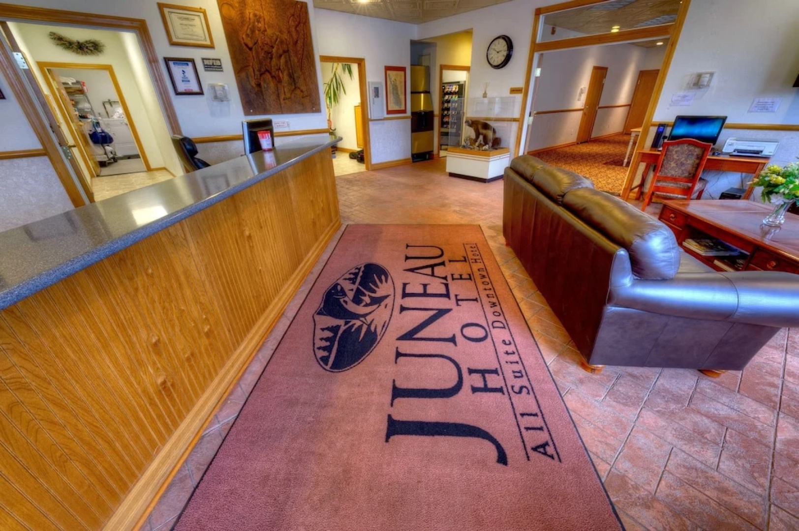 Juneau Hotel