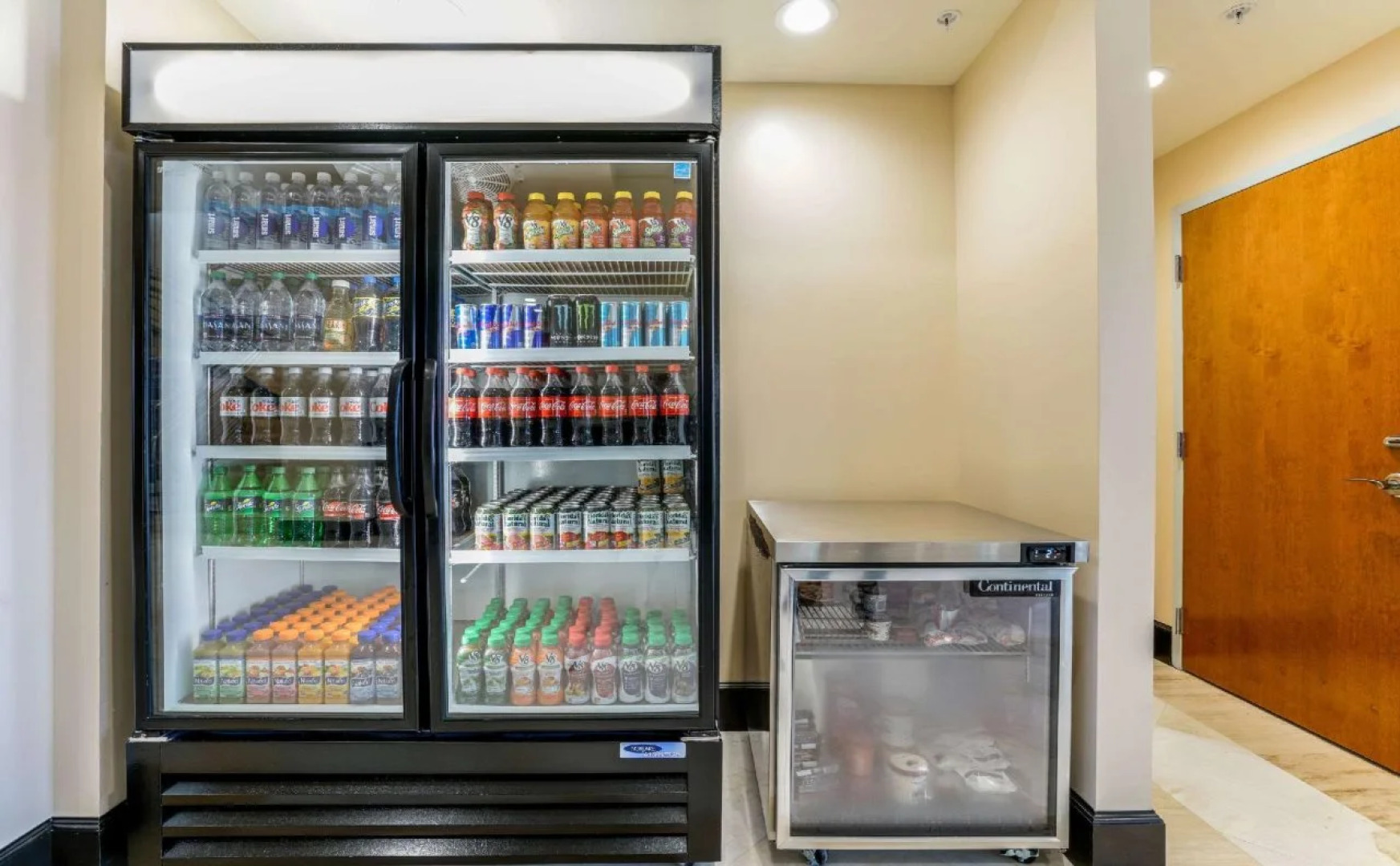 Hotel Dello Fort Lauderdale Airport, Tapestry Collection by Hilton