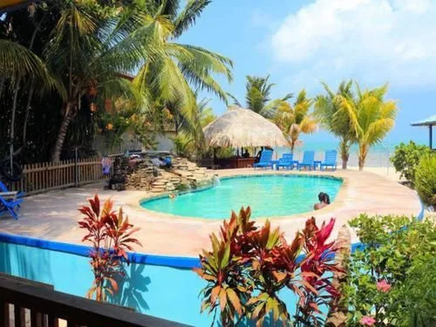 Maya Breeze Inn
