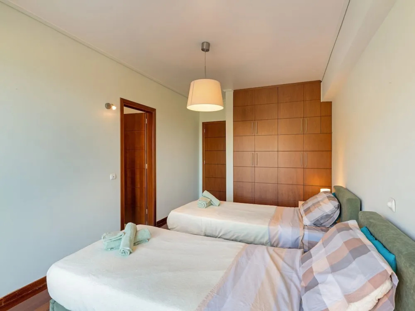 Spacious Villa in Saronida With Swimming Pool