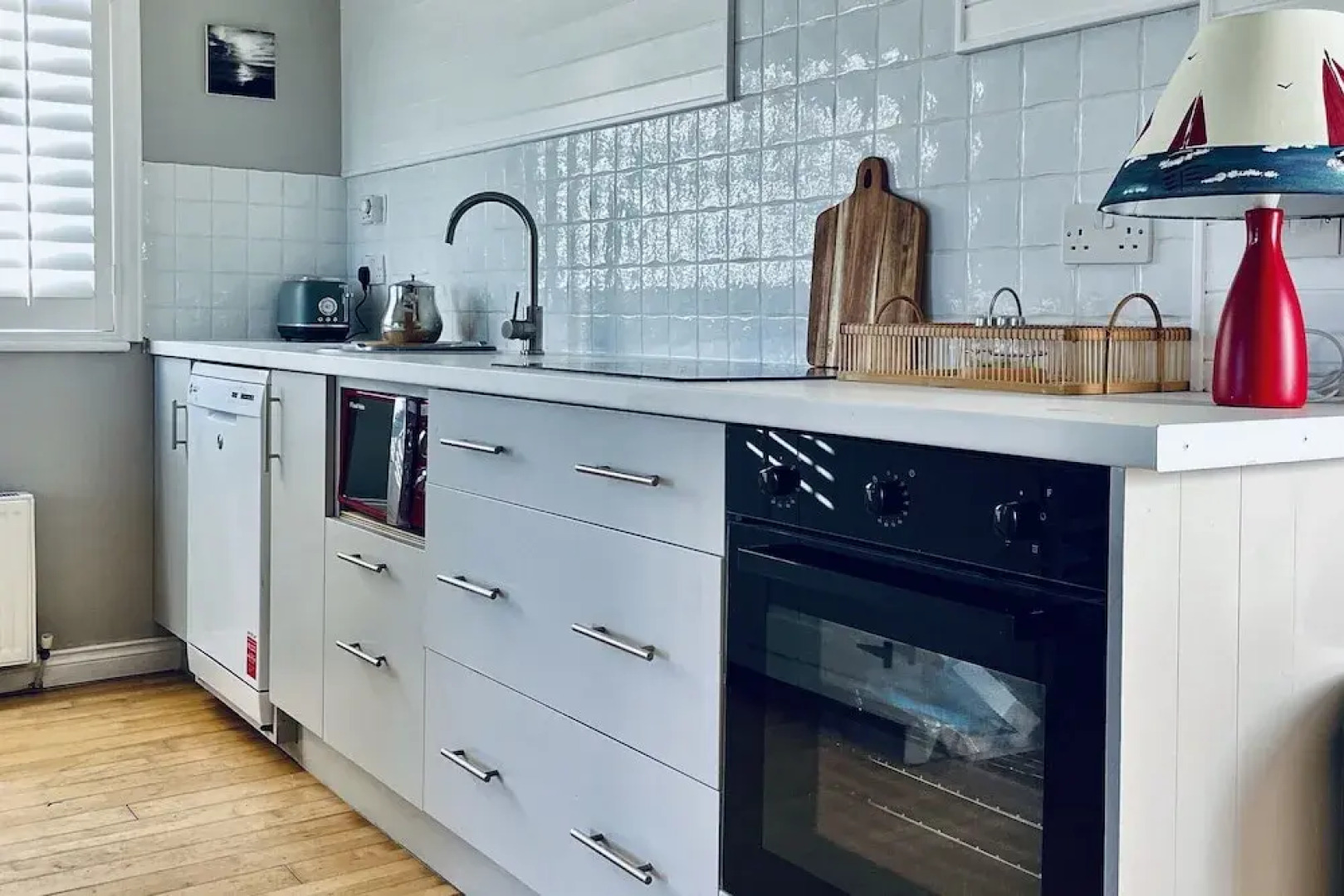 Wavecrest Holiday Cottage