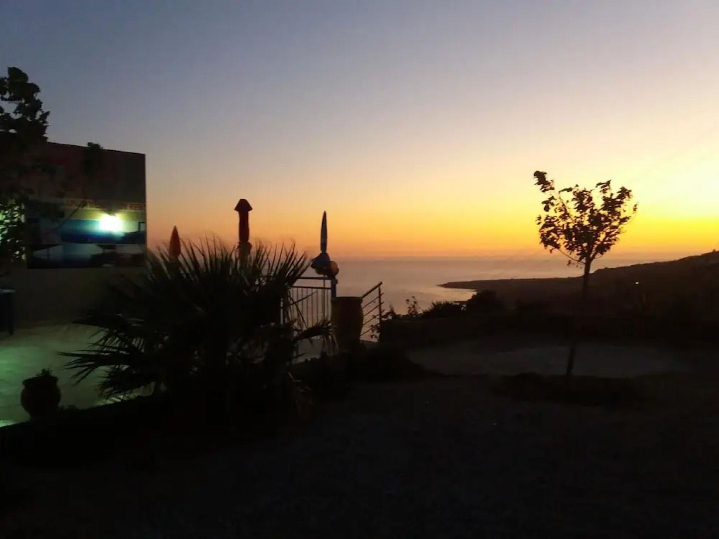 Akrotiri Panorama Apartments